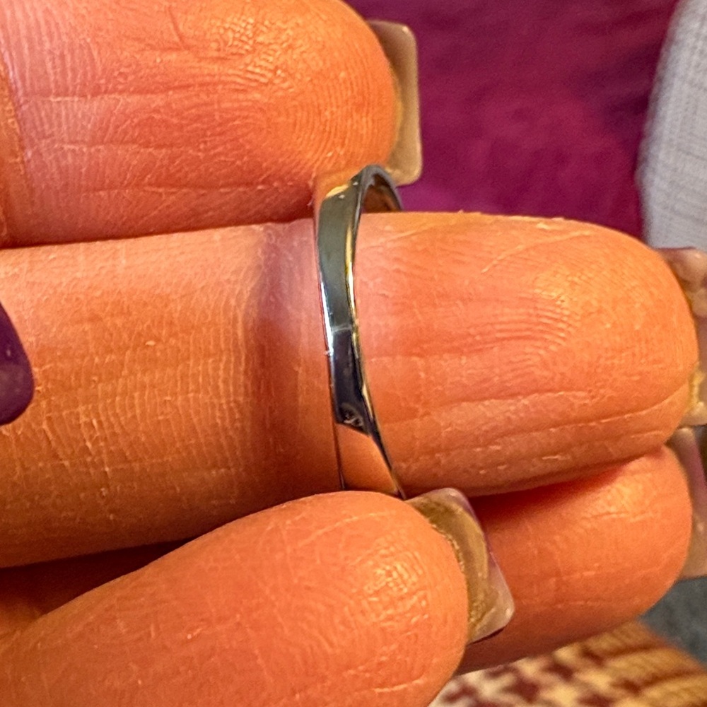 September Birthstone Ring - Picture 6 of 6